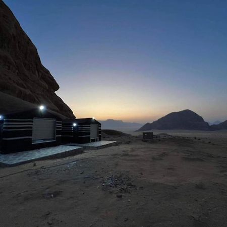 Star Rum Wadi Rum Bagian luar foto